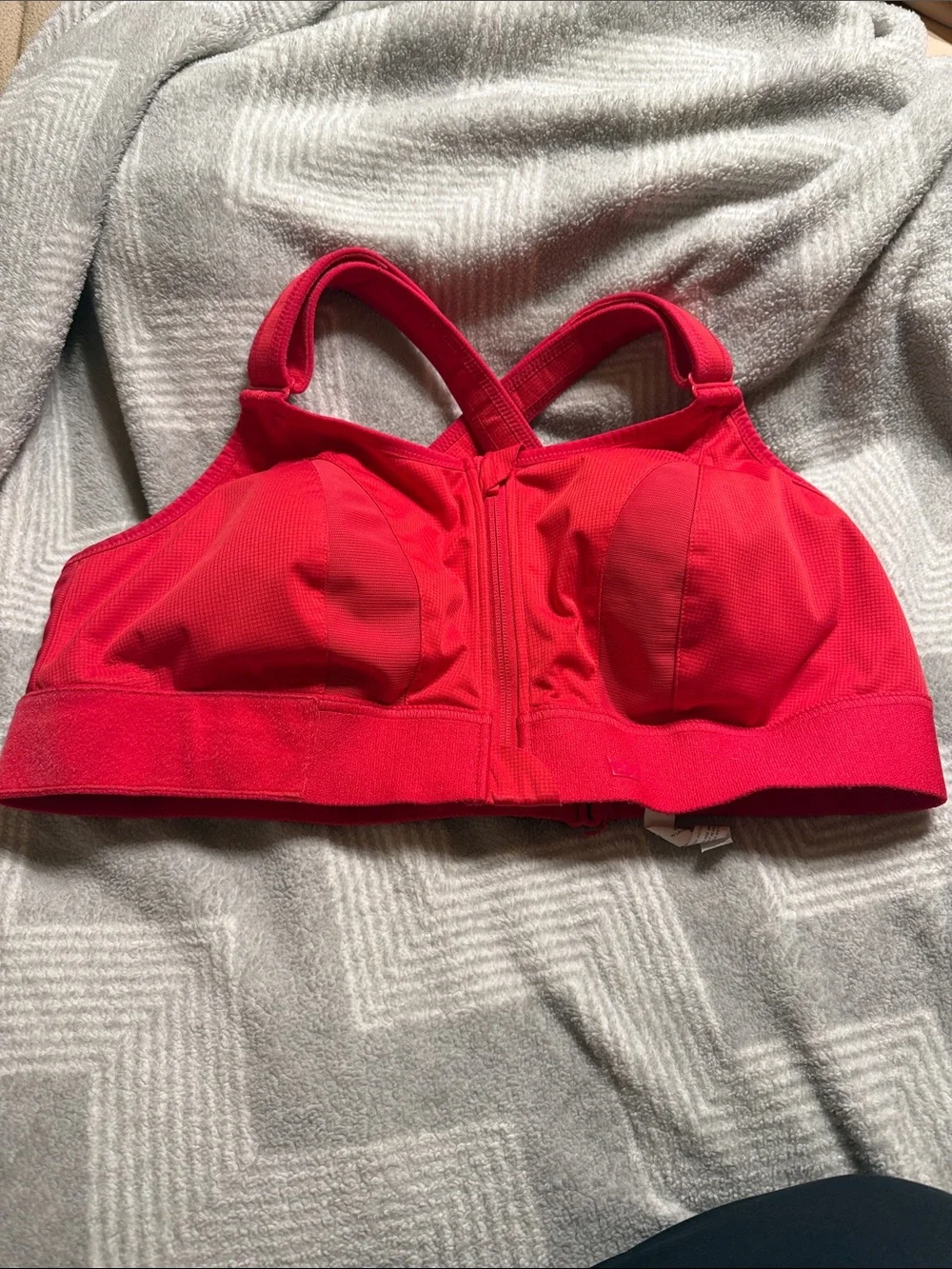 SHEFIT  Pink Front-Zip Sports Bra 3Luxe